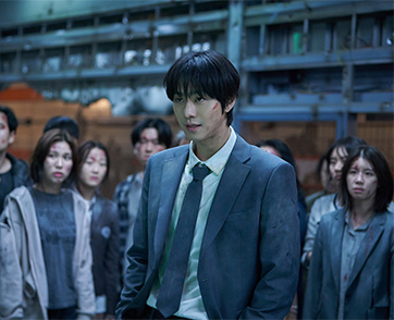 เปิดภาพใหม่ “อันฮโยซอบ” ใส่เกินร้อยเป็นผู้พลิกชะตาปกป้องโลก ในผลงานเดบิวต์ภาพยนตร์ครั้งแรก “Omniscient Reader: The Prophecy” กรกฎาคมนี้ ทุกโรงภาพยนตร์
